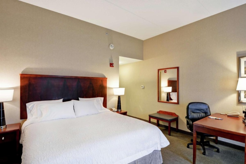 Room image 2